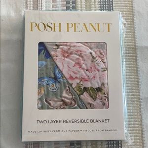 Posh Peanut Celine and Lucy Patoo